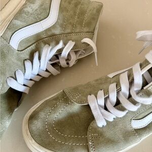 Vans HEIQ Eco Dry Sneakers Size 10.5 DUPONT Swiss Tech Water Repellent Suede